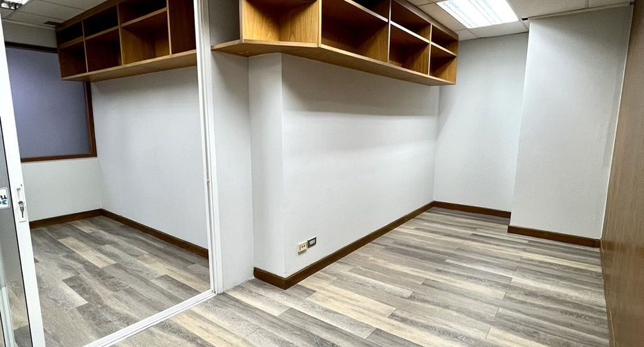For rent office in Watthana, Bangkok
