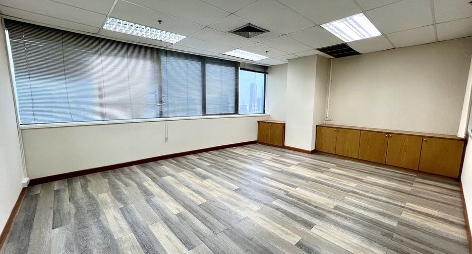 For rent office in Watthana, Bangkok