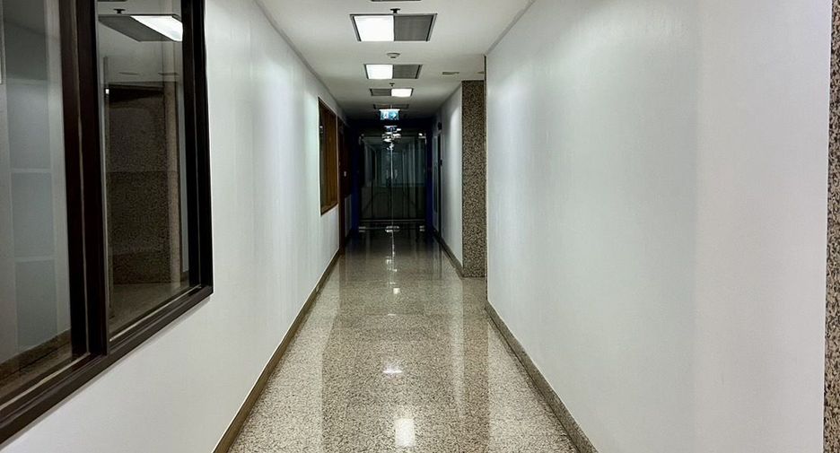 For rent office in Watthana, Bangkok