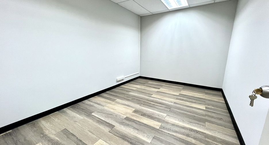 For rent office in Watthana, Bangkok