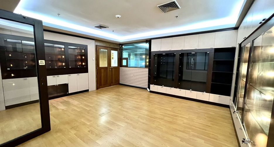 For rent office in Watthana, Bangkok