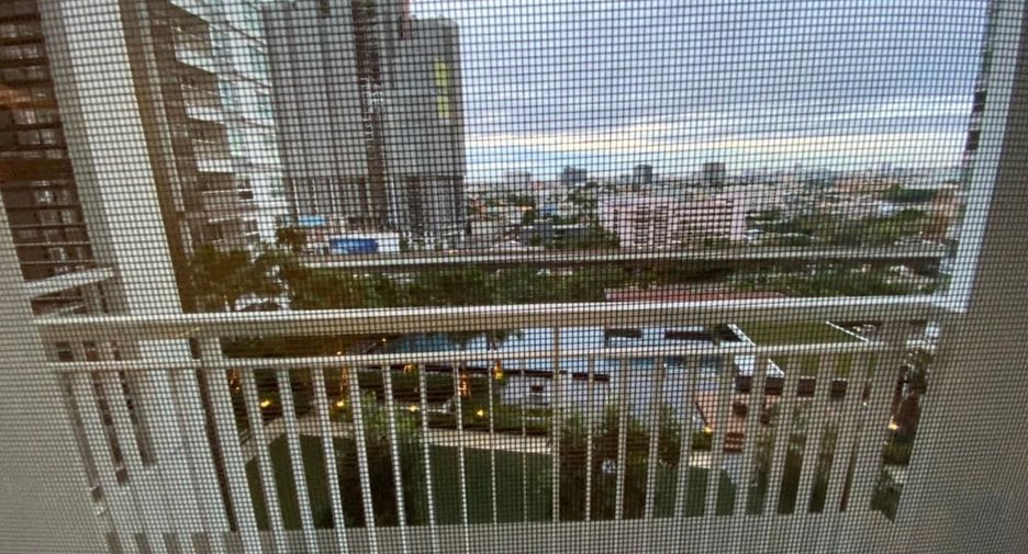 For sale 1 bed condo in Thon Buri, Bangkok
