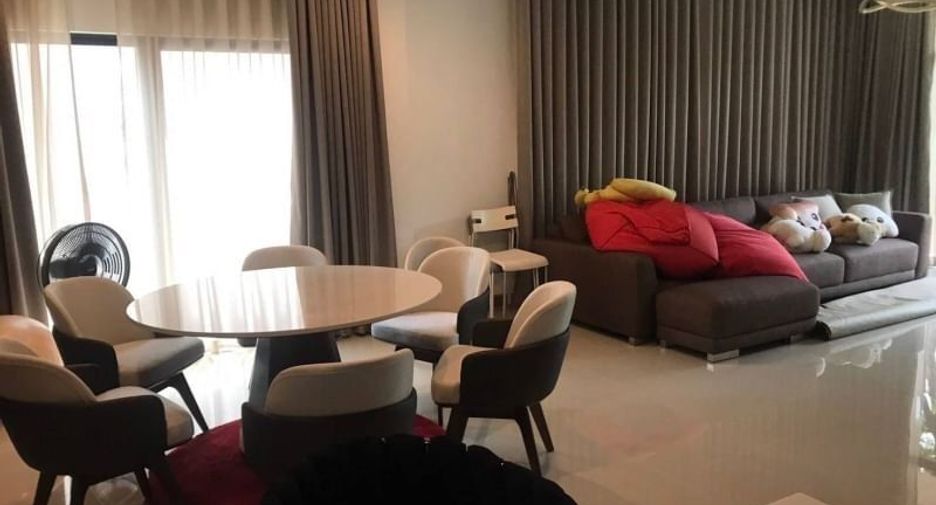 For rent 4 ベッドルーム house in Prawet, Bangkok