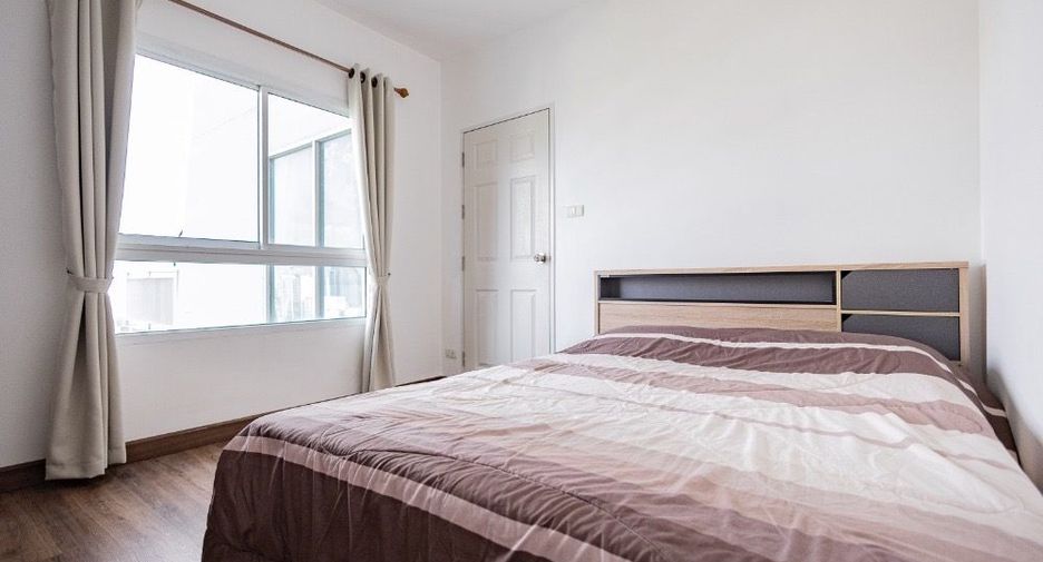For rent 2 bedrooms condo in Phaya Thai, Bangkok