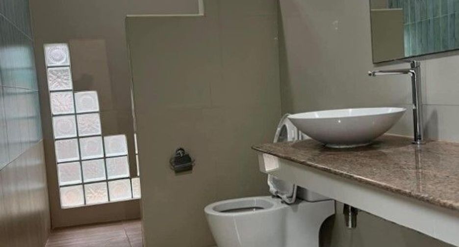 For sale 3 bedrooms house in Chatuchak, Bangkok