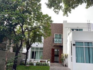 Haus zum Kauf mit 3 Zimmer in Chatuchak, Bangkok