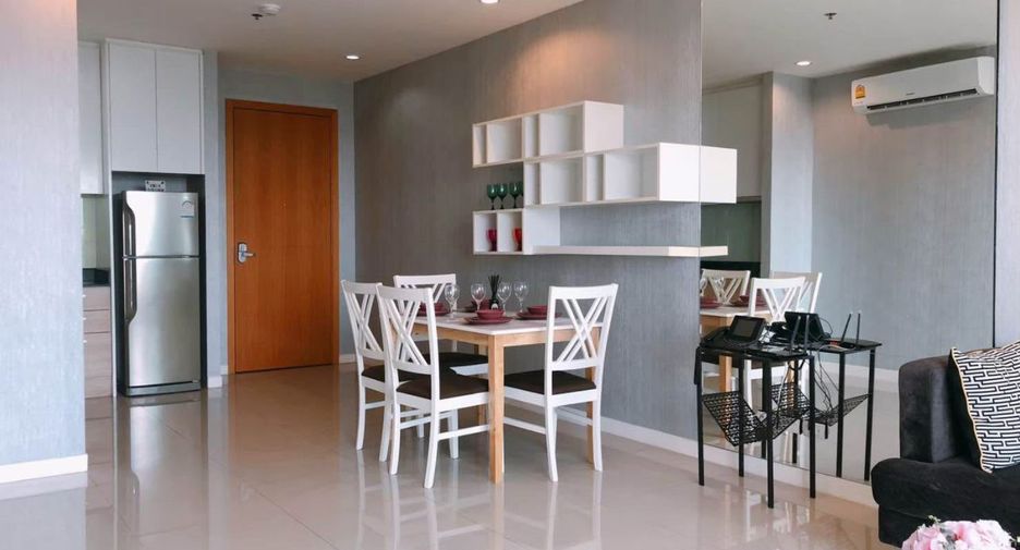 For rent 2 ベッドルーム condo in Watthana, Bangkok