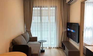 For rent 1 bed condo in Huai Khwang, Bangkok