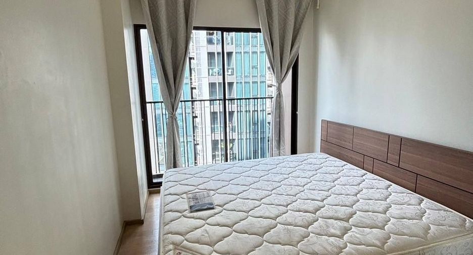 Condo en alquiler de 2 habitaciones en Khlong Toei, Bangkok