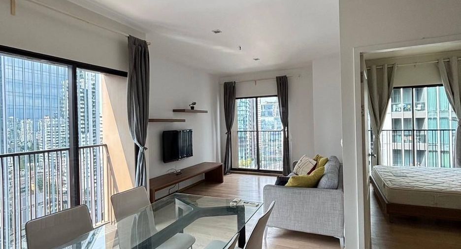 Condo en alquiler de 2 habitaciones en Khlong Toei, Bangkok