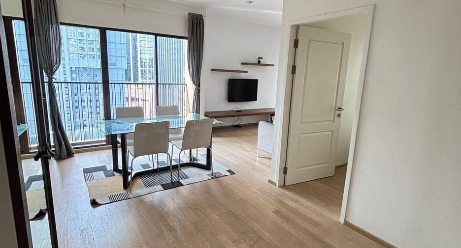 Condo en alquiler de 2 habitaciones en Khlong Toei, Bangkok