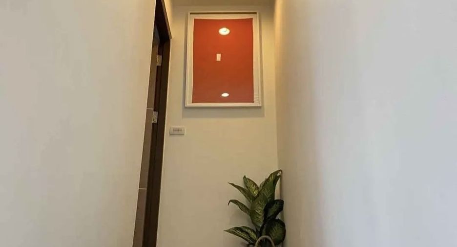 For rent 1 bed condo in Phaya Thai, Bangkok