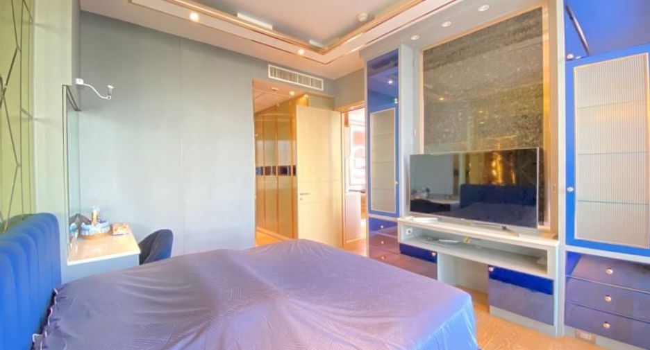 Condo en alquiler de 1 habitaciones en Khlong San, Bangkok
