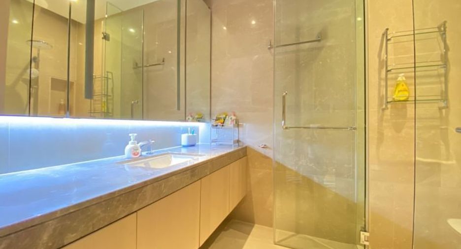 Condo en alquiler de 1 habitaciones en Khlong San, Bangkok