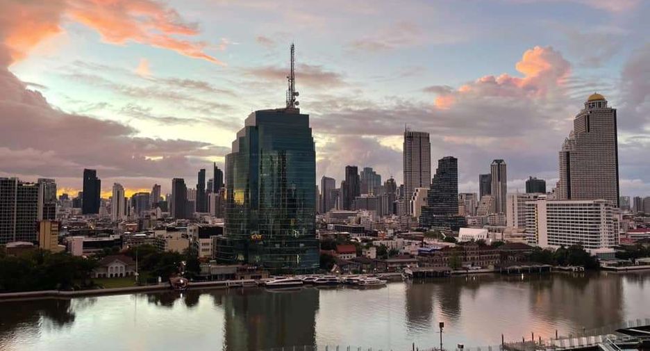Condo en alquiler de 1 habitaciones en Khlong San, Bangkok