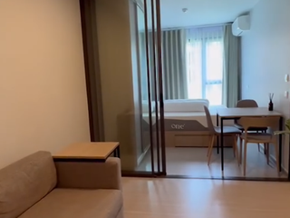 For rent 1 bed condo in Phra Khanong, Bangkok