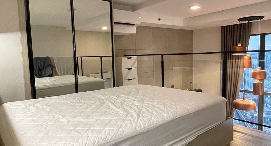 For rent 1 bed condo in Khlong Toei, Bangkok