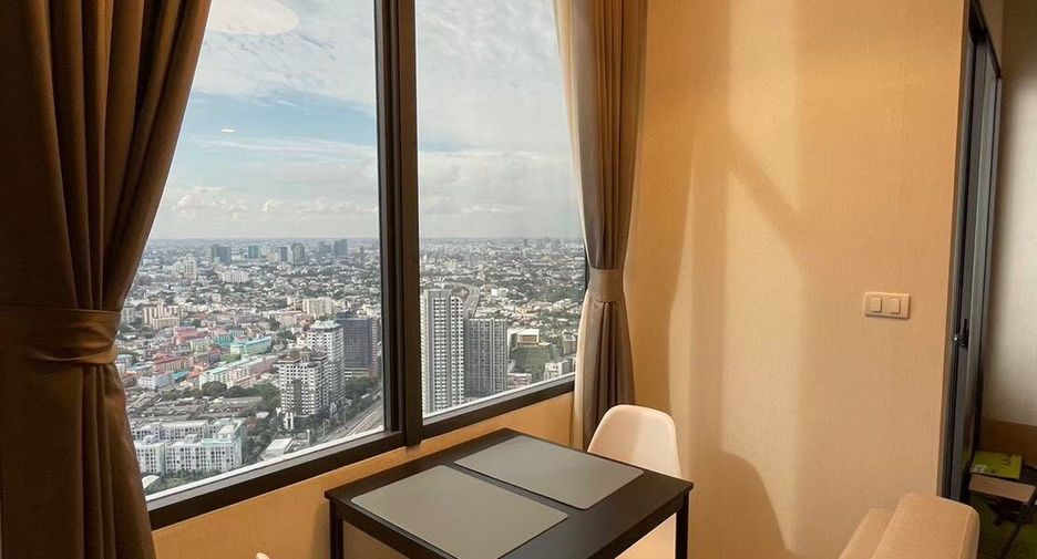 For rent 1 bed condo in Khlong Toei, Bangkok