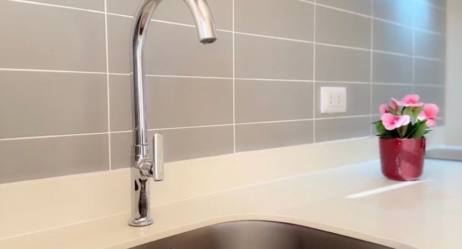 For rent 1 bed condo in Bang Phlat, Bangkok