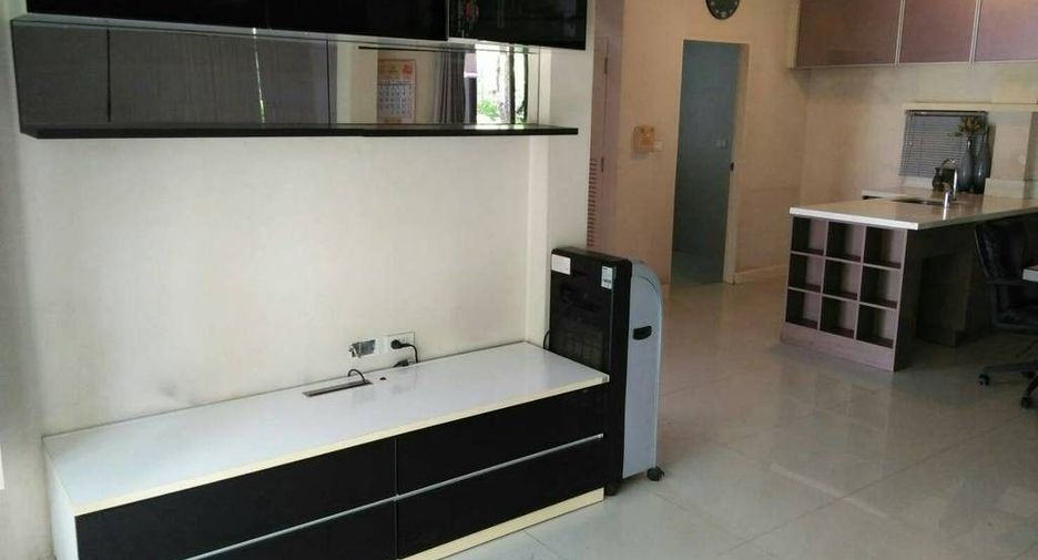 For sale 3 bedrooms house in Bang Phli, Samut Prakan