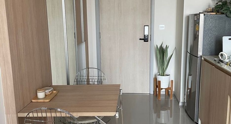 For sale 1 bed condo in Phaya Thai, Bangkok