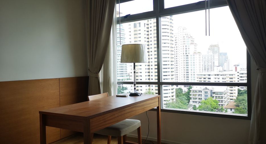 Wohnung zur Miete mit 3 Zimmer in Khlong Toei, Bangkok