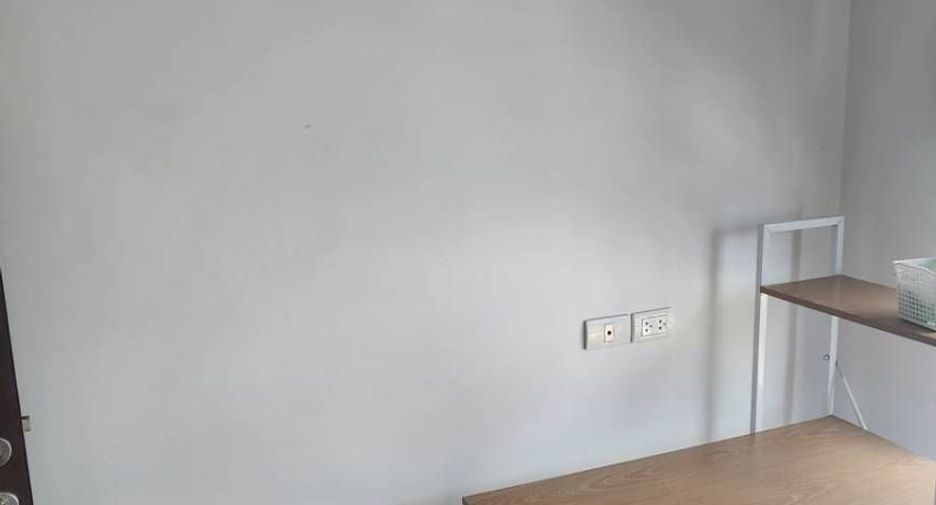 For rent 2 bedrooms condo in Sathon, Bangkok