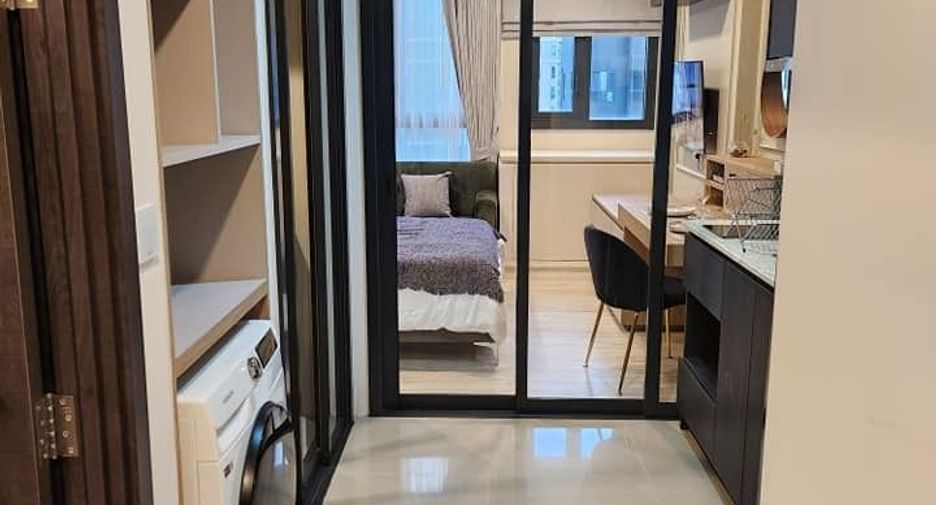 Wohnung zur Miete mit 1 Zimmer in Huai Khwang, Bangkok