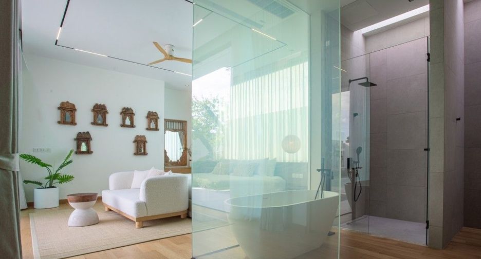 For sale 4 bedrooms villa in Thalang, Phuket