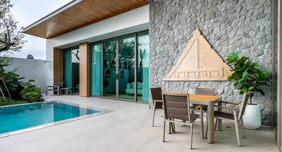 For sale 4 bedrooms villa in Thalang, Phuket
