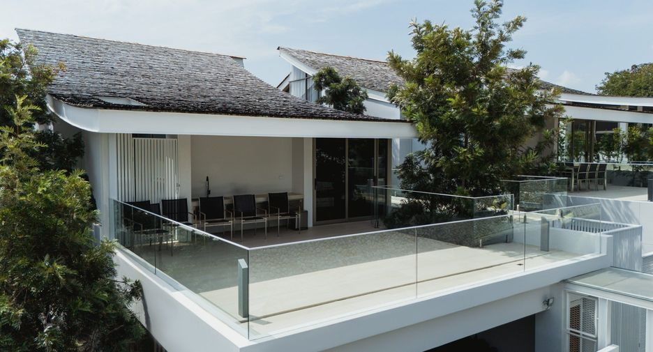 For sale 4 bedrooms villa in Thalang, Phuket