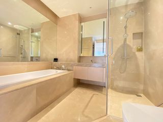 For rent 1 bed condo in Khlong San, Bangkok