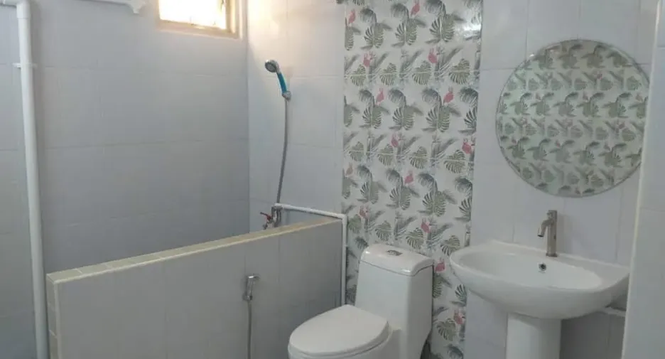 For sale 2 bedrooms condo in Bang Kapi, Bangkok