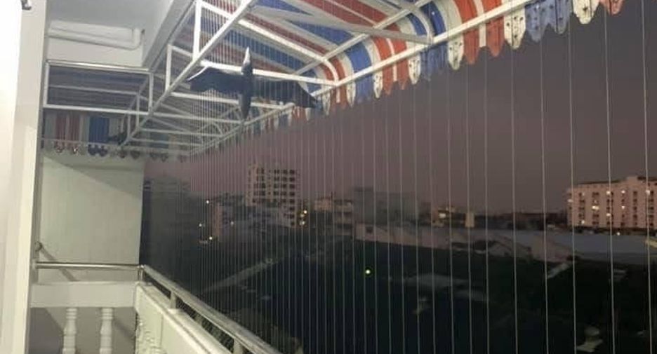 For sale 2 bedrooms condo in Bang Kapi, Bangkok