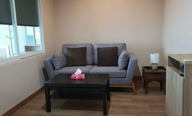 Condo en alquiler de 1 habitaciones en Khlong Toei, Bangkok