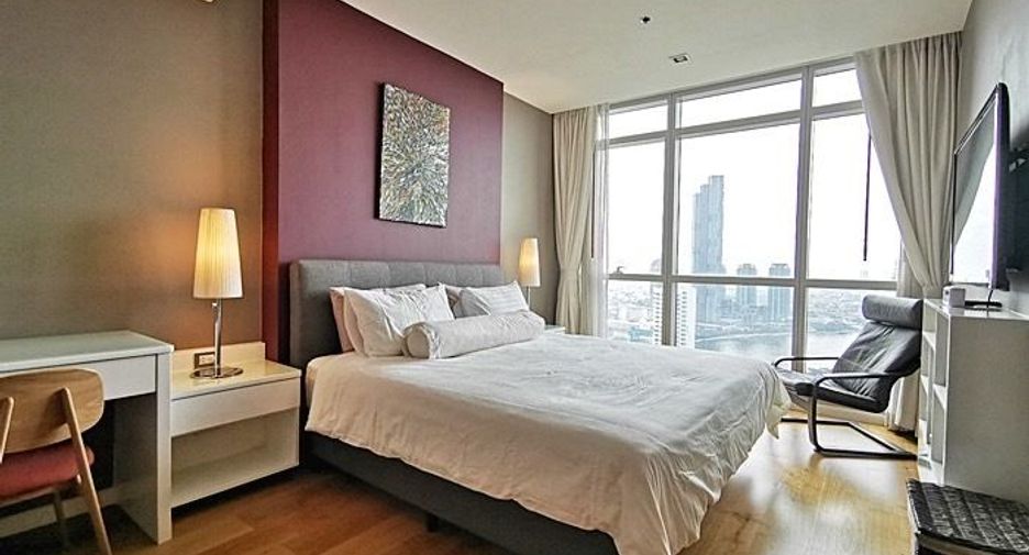 For rent 2 bedrooms condo in Sathon, Bangkok