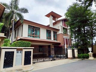 Casa en alquiler de 4 habitaciones en Watthana, Bangkok