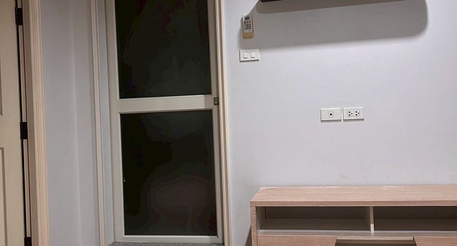 For sale 1 bed condo in Phaya Thai, Bangkok