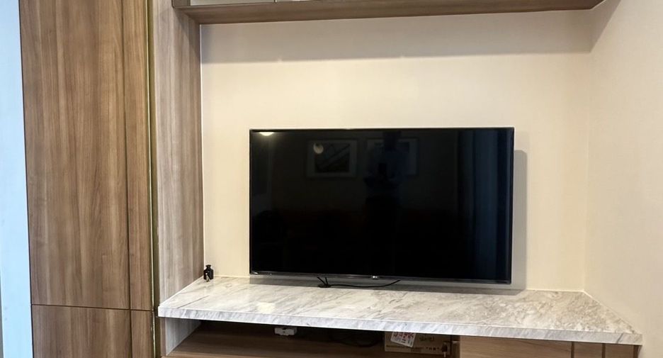 For rent 1 bed condo in Sathon, Bangkok