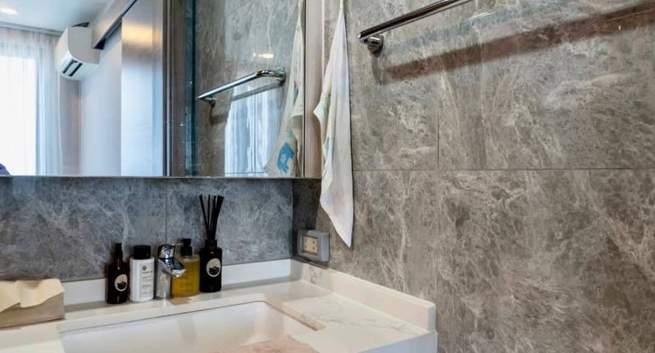 For rent 1 bed condo in Huai Khwang, Bangkok