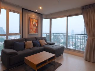 For rent 2 bedrooms condo in Sathon, Bangkok