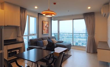 Condo en alquiler de 2 habitaciones en Sathon, Bangkok