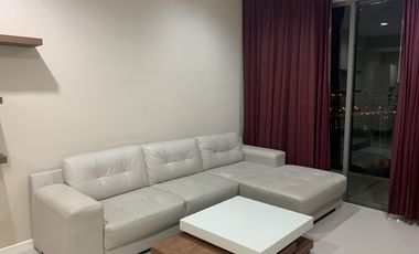 À louer 2 chambres condo à Yan Nawa, Bangkok