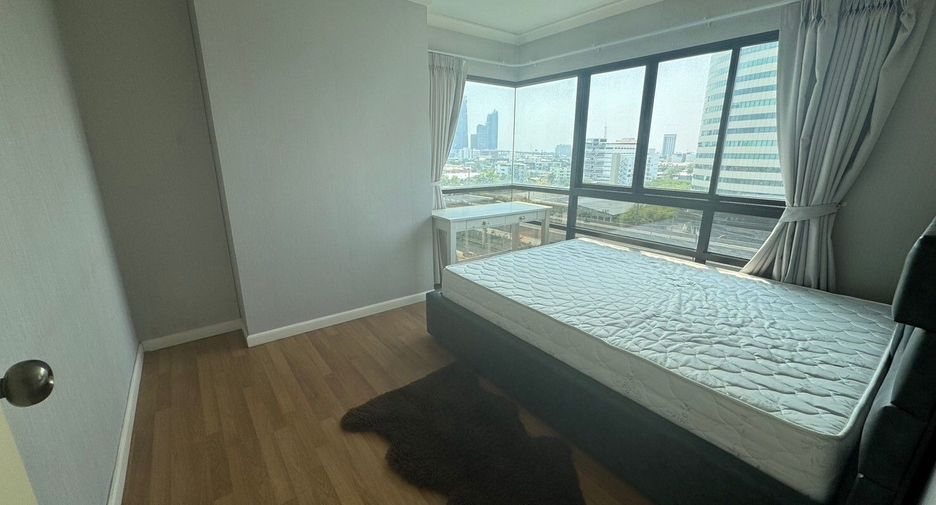 For sale and for rent 3 bedrooms condo in Yan Nawa, Bangkok