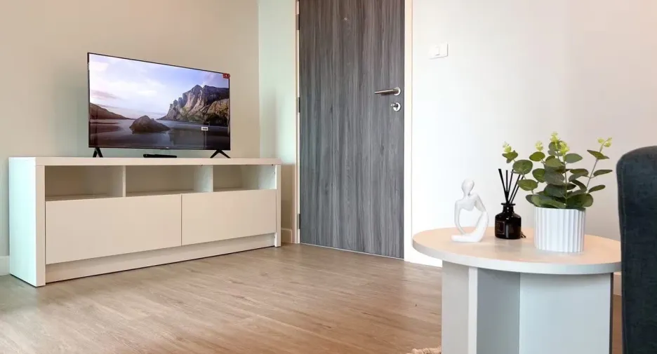 For rent 1 bed condo in Thon Buri, Bangkok