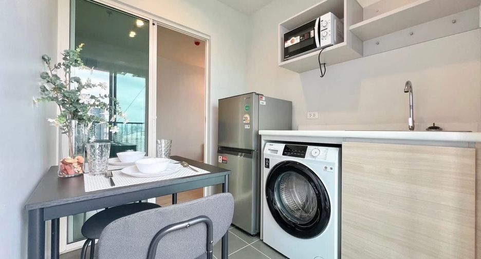 For rent 1 bed condo in Thon Buri, Bangkok