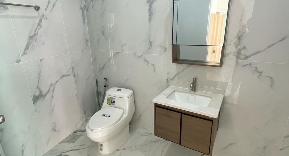 For rent 5 bedrooms house in Mueang Phuket, Phuket