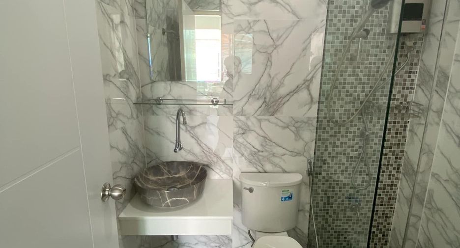 For rent 5 bedrooms house in Mueang Phuket, Phuket