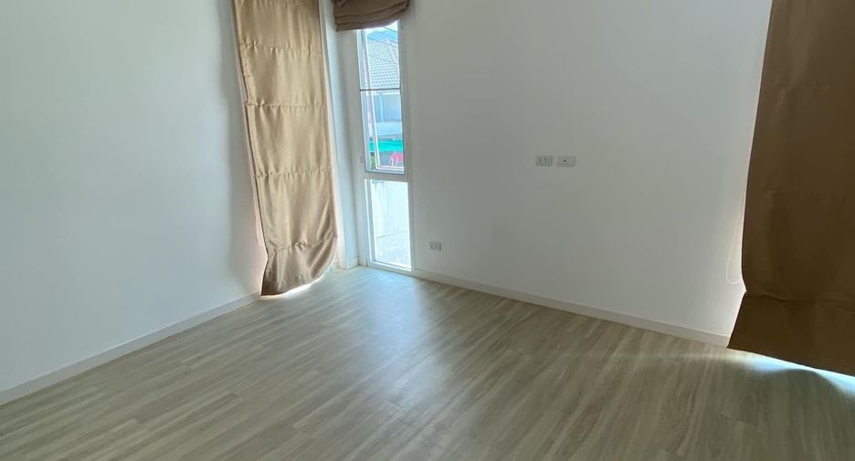 For rent 5 bedrooms house in Mueang Phuket, Phuket