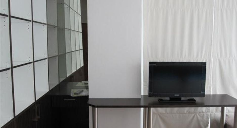 For sale and for rent 2 bedrooms condo in Watthana, Bangkok